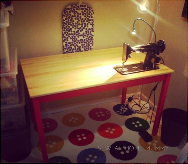 Singer vintage sewing machine Singer 201 in a IKEA table on hinges! - INGO table hack from Sew at Home Mummy