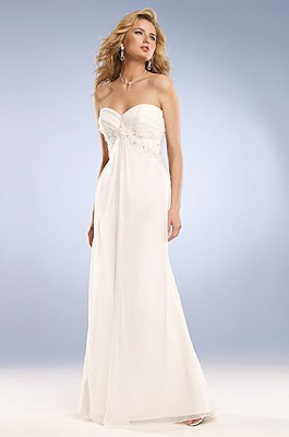 Simple Strapless Wedding Dress