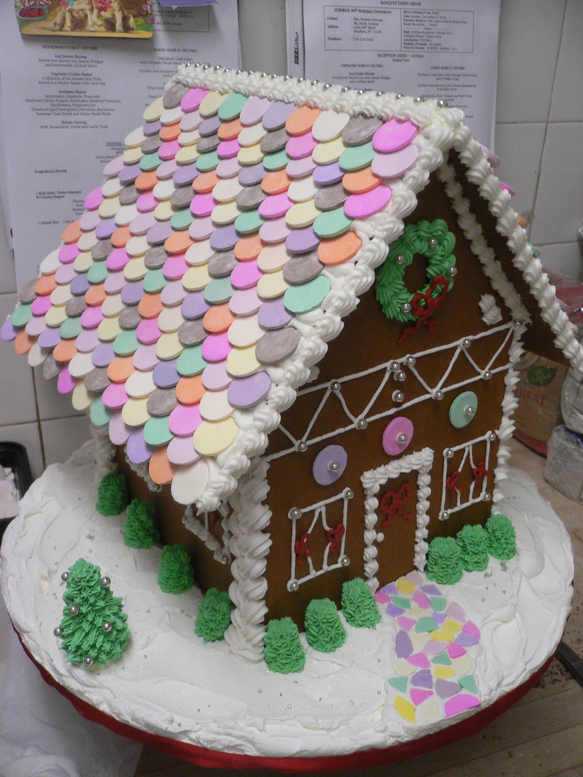 Victoria Love's Sweets: Finishing the Gingerbread House - Happy Holidays!