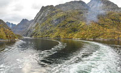 Hurtigruten 郵輪 , trollfjord