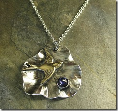 LiveDreamSoarPendant