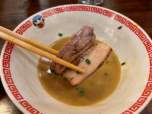 Ojisan Ramen (大叔拉麵), D2 Place Lai Chi Kok - Beef bone broth ramen with Hakata Gensuke chicken (慢煮博多地雞和牛骨湯拉麵)