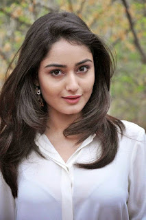 Tridha Choudhury Biography Age Height, Profile, Family, Husband, Son, Daughter, Father, Mother, Children, Biodata, Marriage Photos.