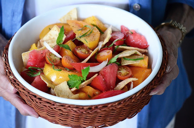 Lebanese Panzanella Salad