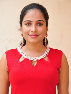 Actress vrushali gosavi Navel photos