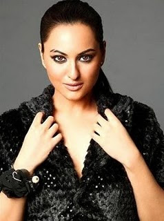 Sonakshi Sinha Hot Wallpapers