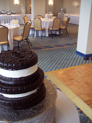 Oreo Cookie Wedding Cake Shell Island Resort Wrightsville Beach 