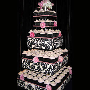 Elegant Traditional Wedding Cake Themes