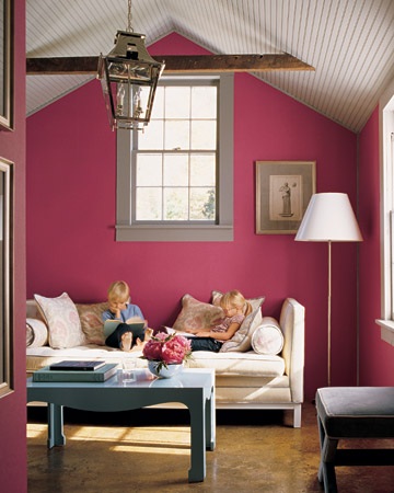 Good Glam Living  with Pink  in Your Room 