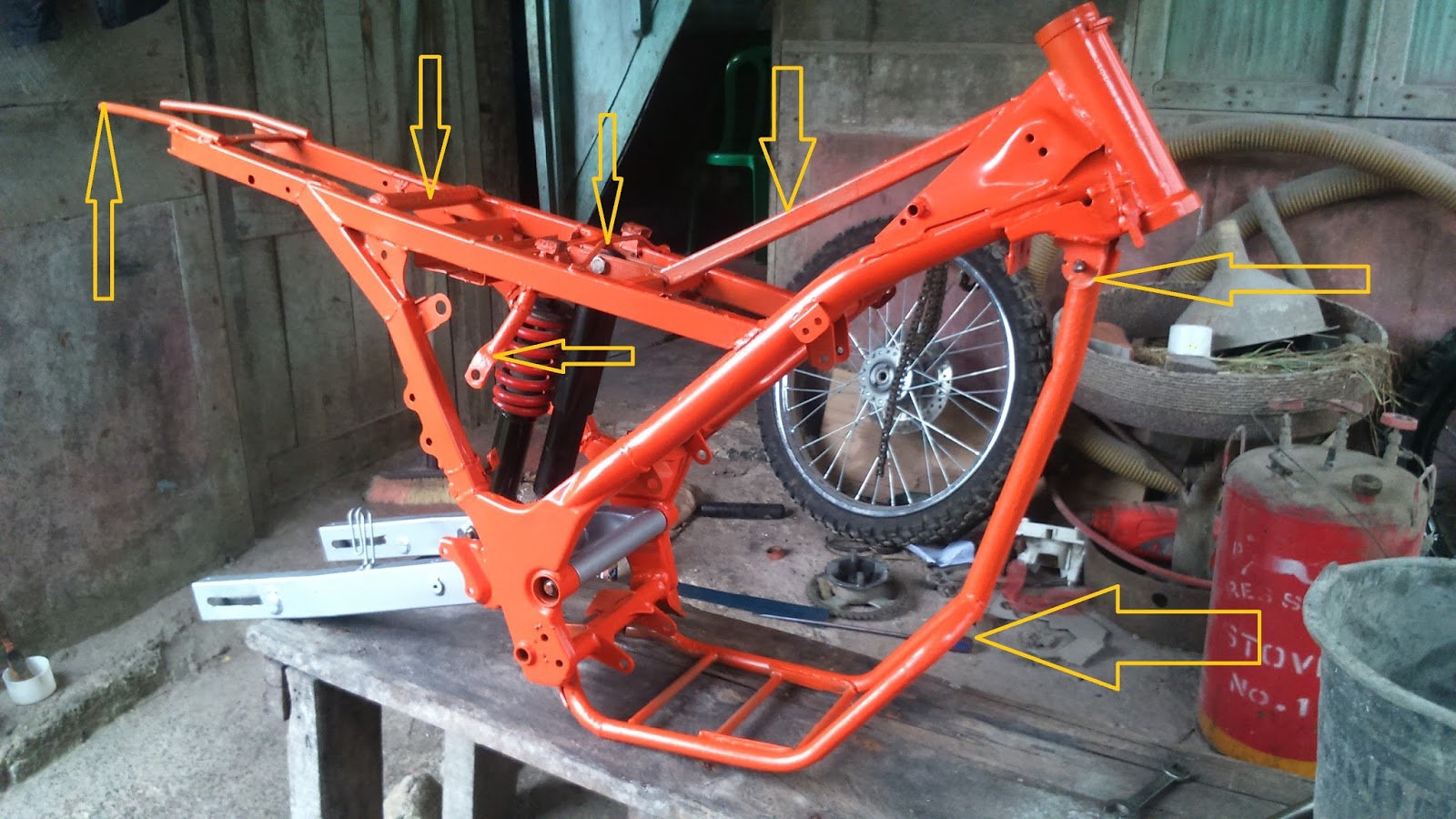 Karetbundar88: modifikasi satria fu jadi trail dengan 