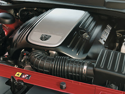 2005 Dodge Magnum Sport Car