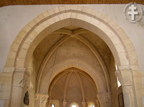 BOUXIERES-AUX-CHENES (54) - Chapelle romane Sainte-Agathe de Blanzey