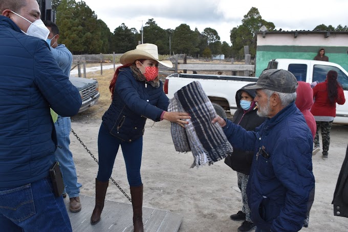 Entrega Gobierno Municipal apoyos invernales en comunidades de la sierra