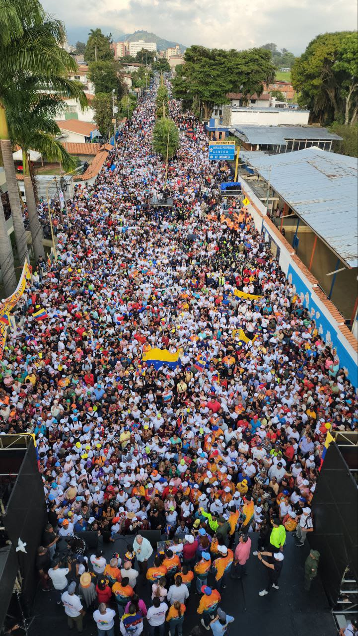 Multitudinario cierre de campaña en defensa del Esequibo se vivió en Mérida