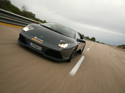 Picture and Review Lamborghini Murcielago LP640