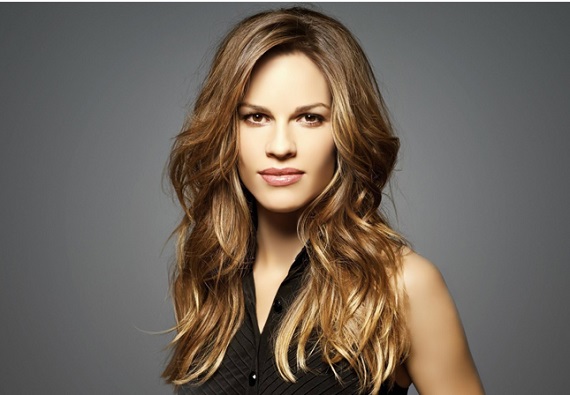 Las celebridades que pasaron de pobres a millonarios Hilary Swank