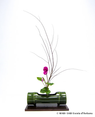 Ikebana-shoka shofutai-nishuike