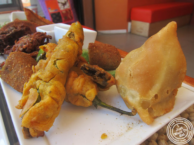 image of vegetarian sampler at Hoboken Dhaba, New Jersey NJ