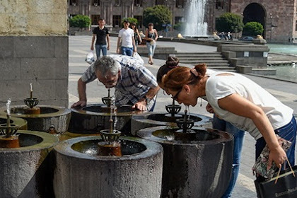 Yerevan, Ibukota Negara Armenia Yang Dijuluki "The City Of Fountain"