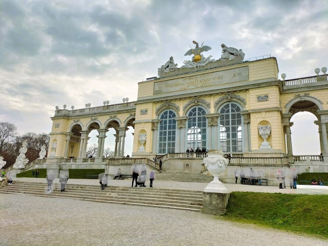 gloriette Schönbrunn Vienna