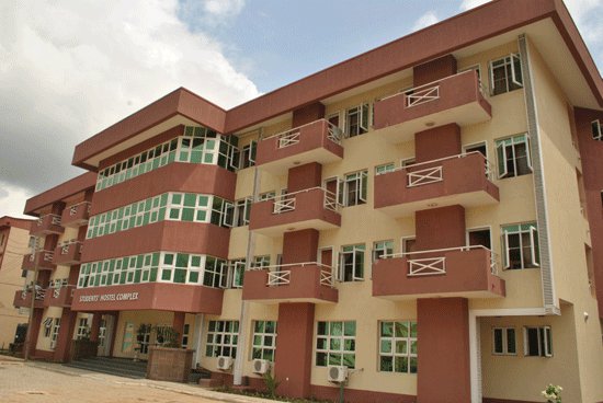 Lagos college of medicine shuts down as students, staff contract COVID-19