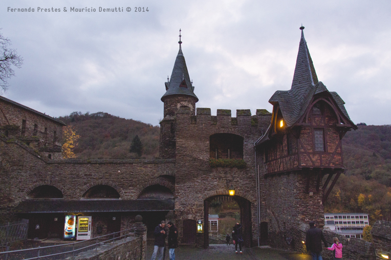 castelo de reichsburg em cochem alemanha