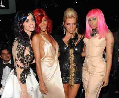 Katy Perry, Rihanna, Ke$ha and Nicki Minaj.. back off Bieber!