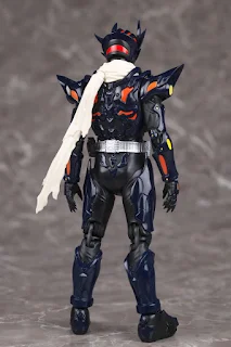 REVIEW SHFiguarts Kamen Rider Dread Type Zero, Bandai Spirit