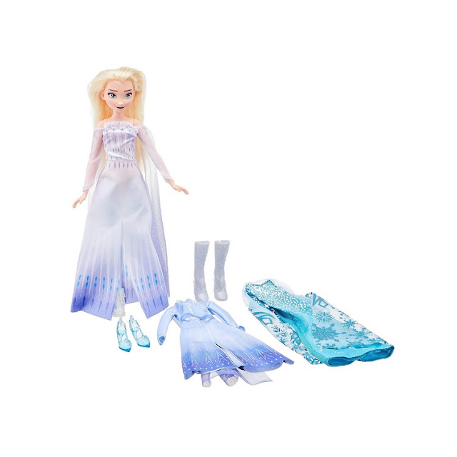 Poupée Disney La Reine des Neiges 2 : Elsa et ses tenues, hors boîte.