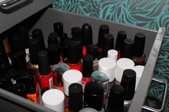 IKEA Helmer - Nail Varnish Polish Storage