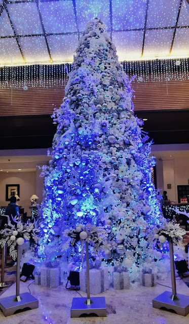 Christmas Tree in Waterfront Airport Hotel and Casino