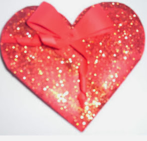 http://vctryblogger.blogspot.com.es/2013/01/tarjeta-sobre-plegada-corazon-san-valentin-manualidades-paso-a-paso.html#more