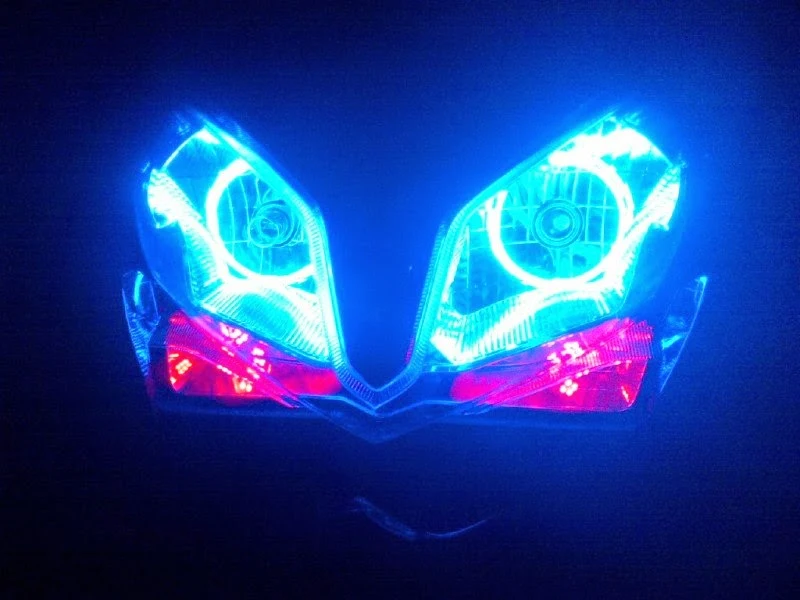 Lampu Angle Eyes Di Motor