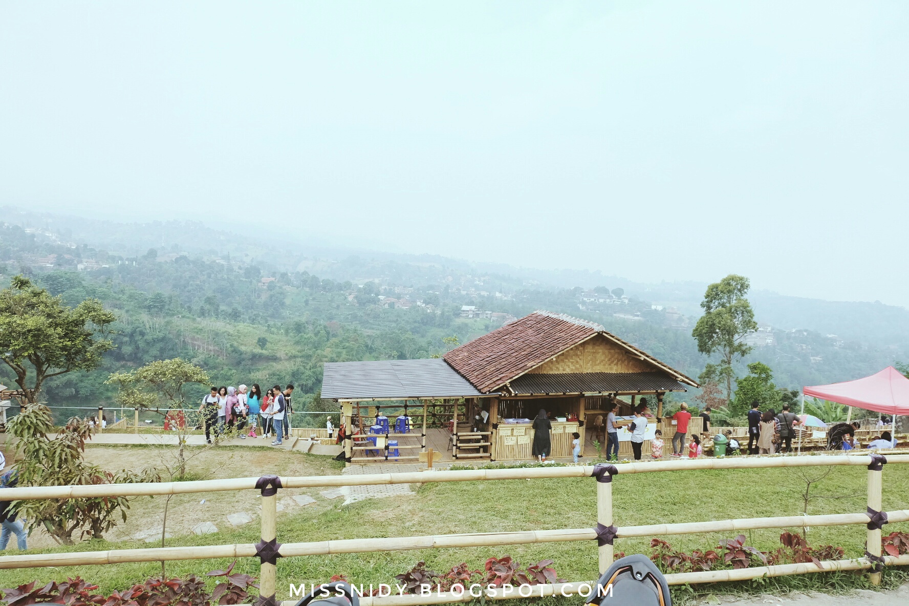 pengalaman di lereng anteng panoramic coffee place bandung