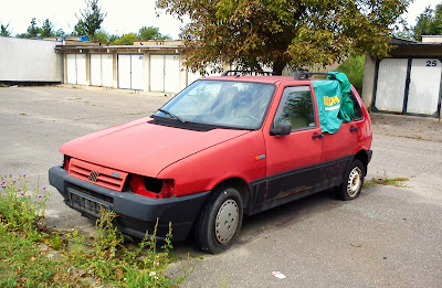 Fiat car wreck Poznan Winiary