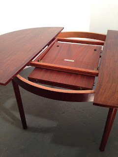 Vintage 1970s Rosewood Mcintosh Dining Set - Original Compulsive Design