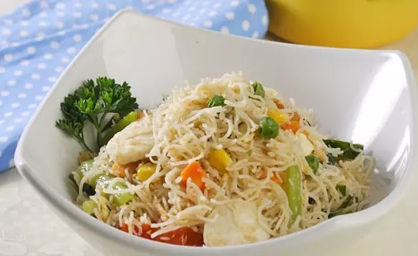 Recipe for Tasty Fried Coriander Leaf Vermicelli, a Super Practical Breakfast Menu that Tastes Great