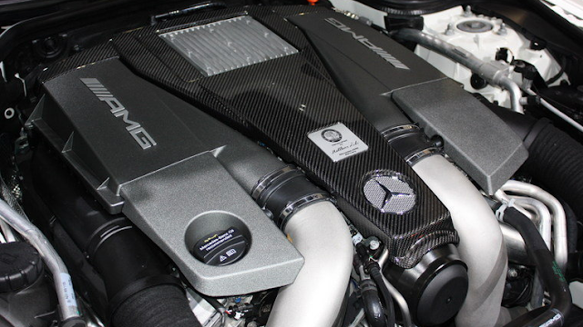 2017 Mercedes-AMG SL63 Coupe Engine