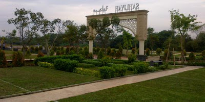 Kompleks Makam Seharga Uang Muka Rumah