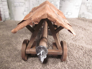 Warhammer Siege Battering Ram with Carriage and Canopy