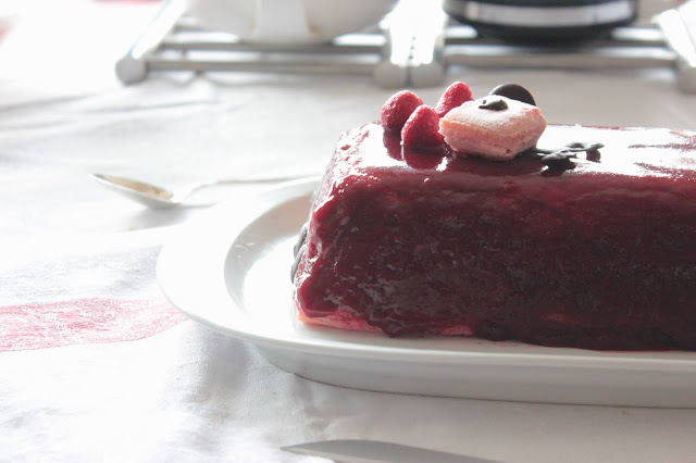 Bûche framboise-vin chaud (vegan - végétarien)