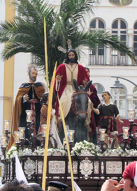 Jesus entrando em Jerusalém, no Domingo de Ramos.