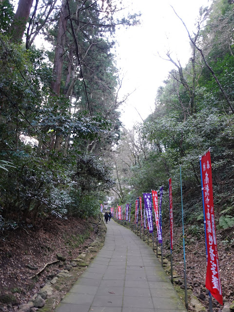 島根県安来市清水町　安来清水寺の参道