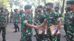 Prajurit Raider 300/Bjw Raih Prajurit Terbaik Latihan di Kopassus