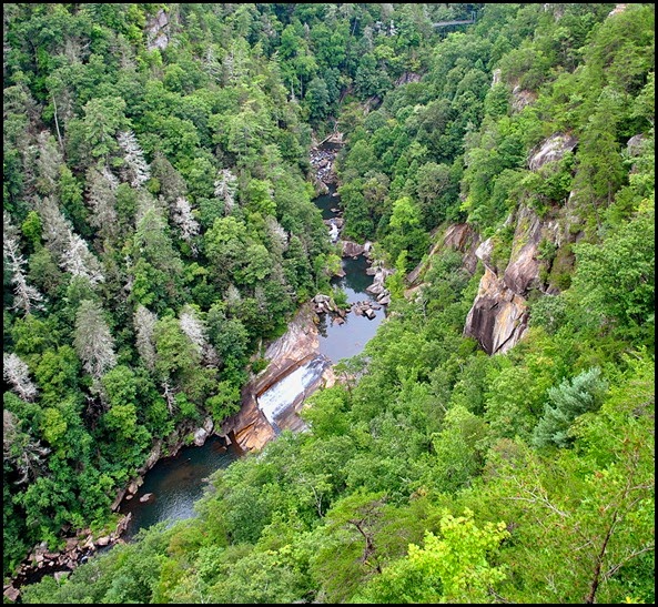 25f2 - North RimTrail to Inspiration Point - view of gorge