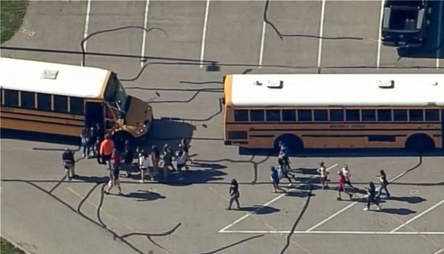 ΗΠΑ: Πυροβολισμοί σε σχολείο στην Ιντιάνα- Δύο τραυματίες