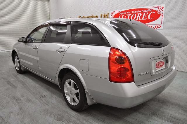 2003 Nissan Primera for Bahamas to Nassau