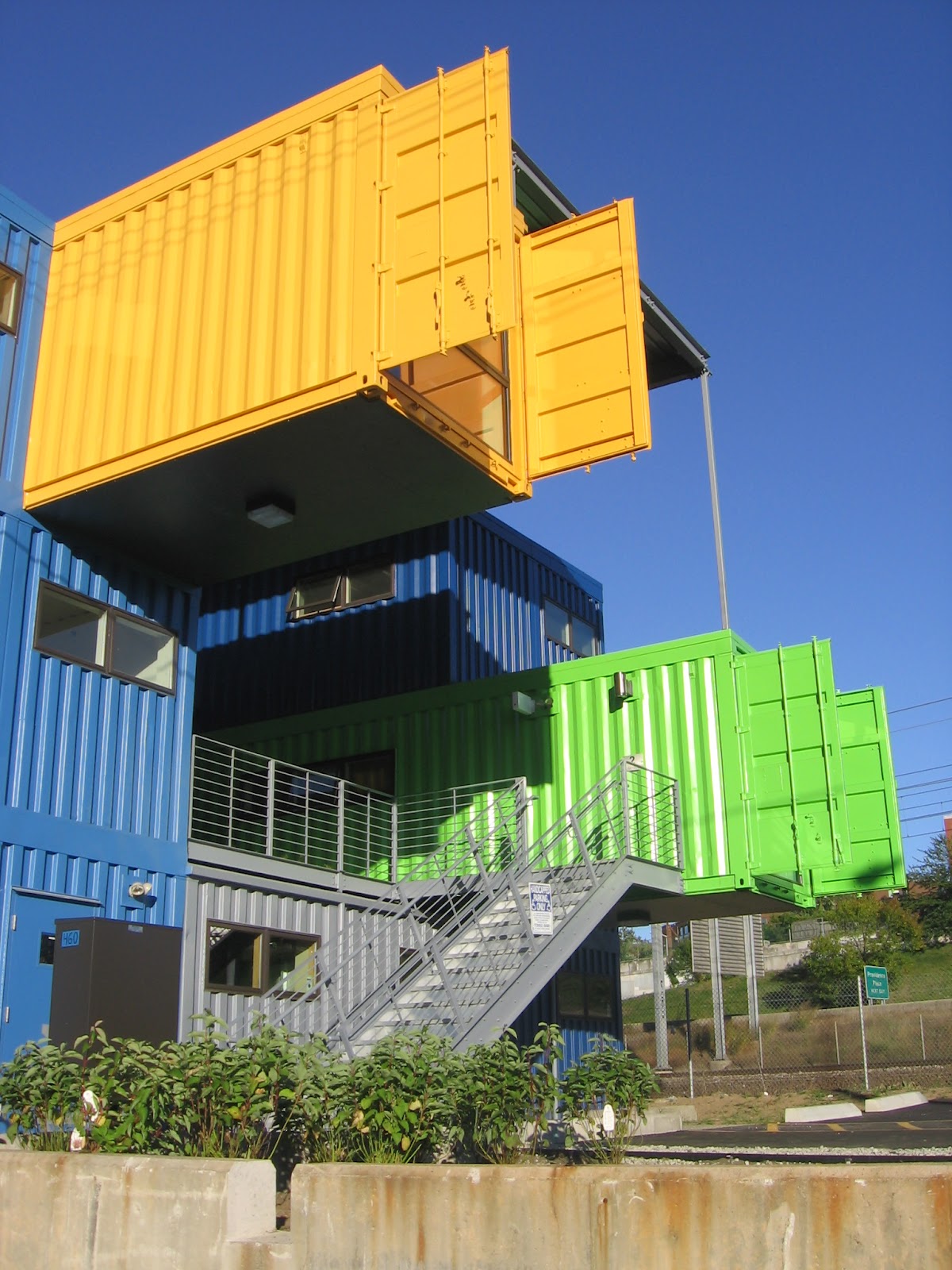 ecohabitat: CONTAINER HOMES