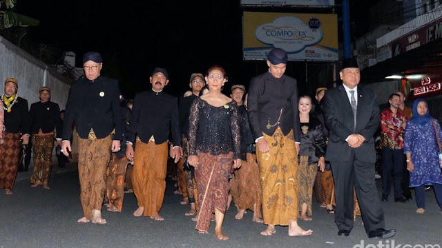 Perayaan Malam 1 Suro, Tradisi Jawa yang Sakral dan Mistis