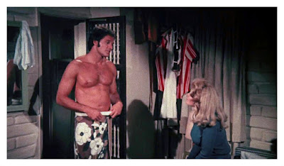 Peter Carpenter and Dyanne Thorne in Point of Terror (1971)